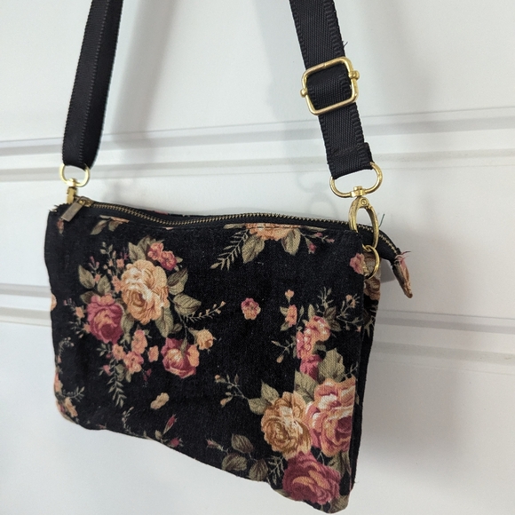 Floral Crossbody bag - Picture 2 of 6